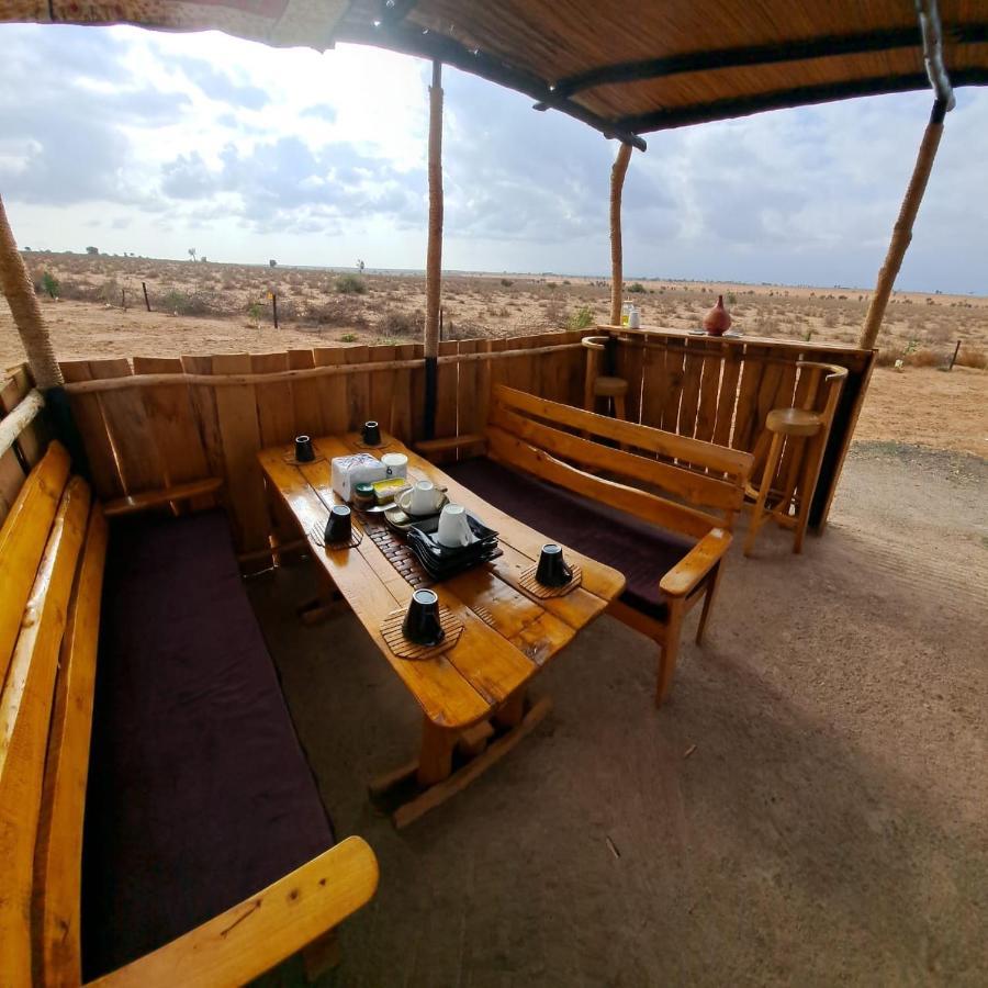 Апартаменты Amboseli Redhouse Экстерьер фото