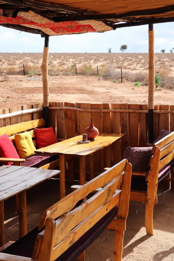 Апартаменты Amboseli Redhouse Экстерьер фото