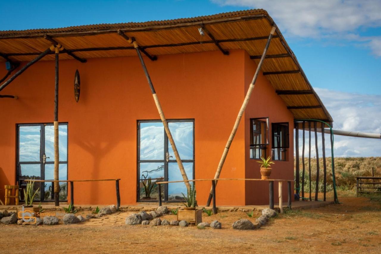 Апартаменты Amboseli Redhouse Экстерьер фото